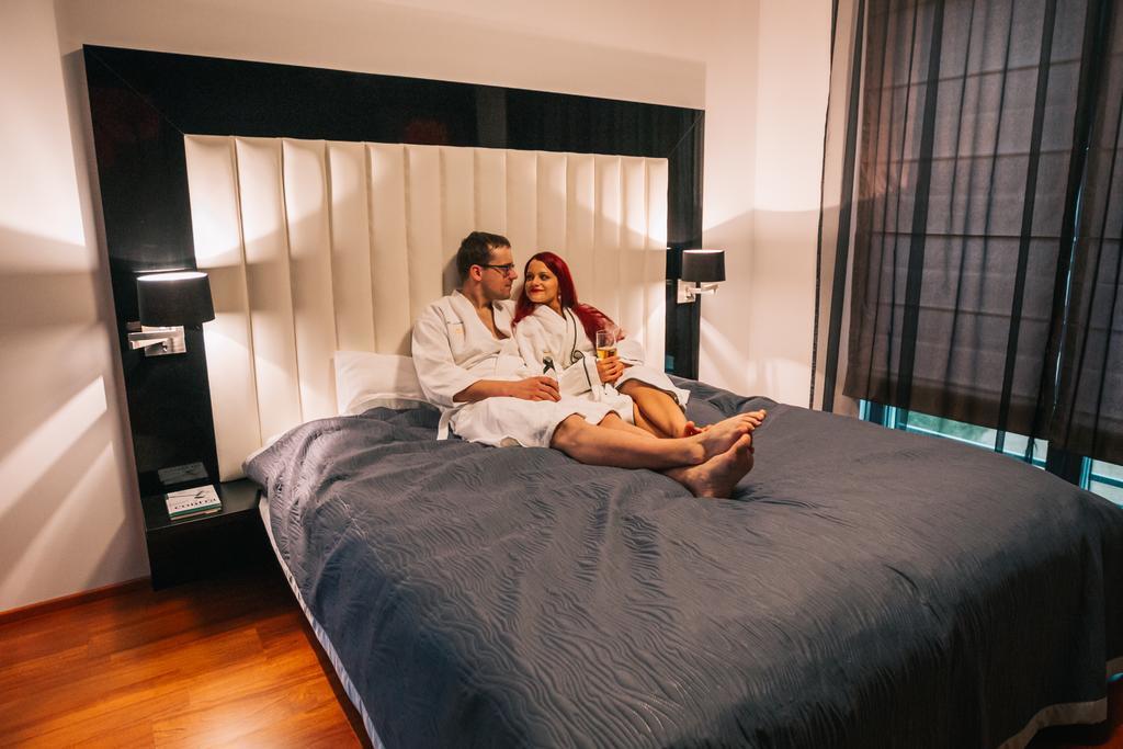 Gmp Clubhotel Apartments Отепя Экстерьер фото